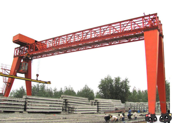 通用吊鉤門式起重機1